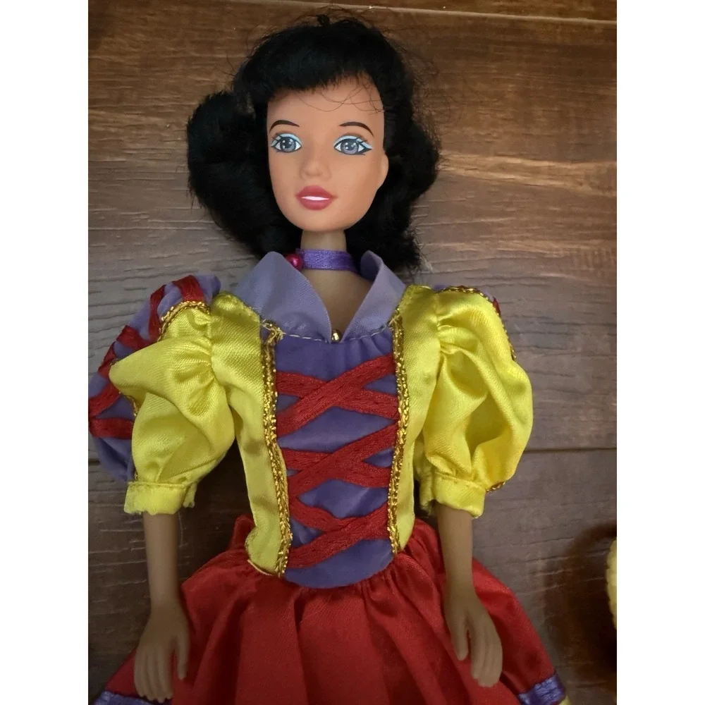 Kid Core Doll Lot‎ Snow White And Native American
